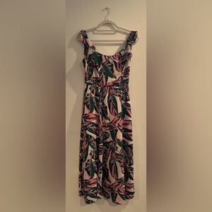 Floral Maxi Dress 🌸💚